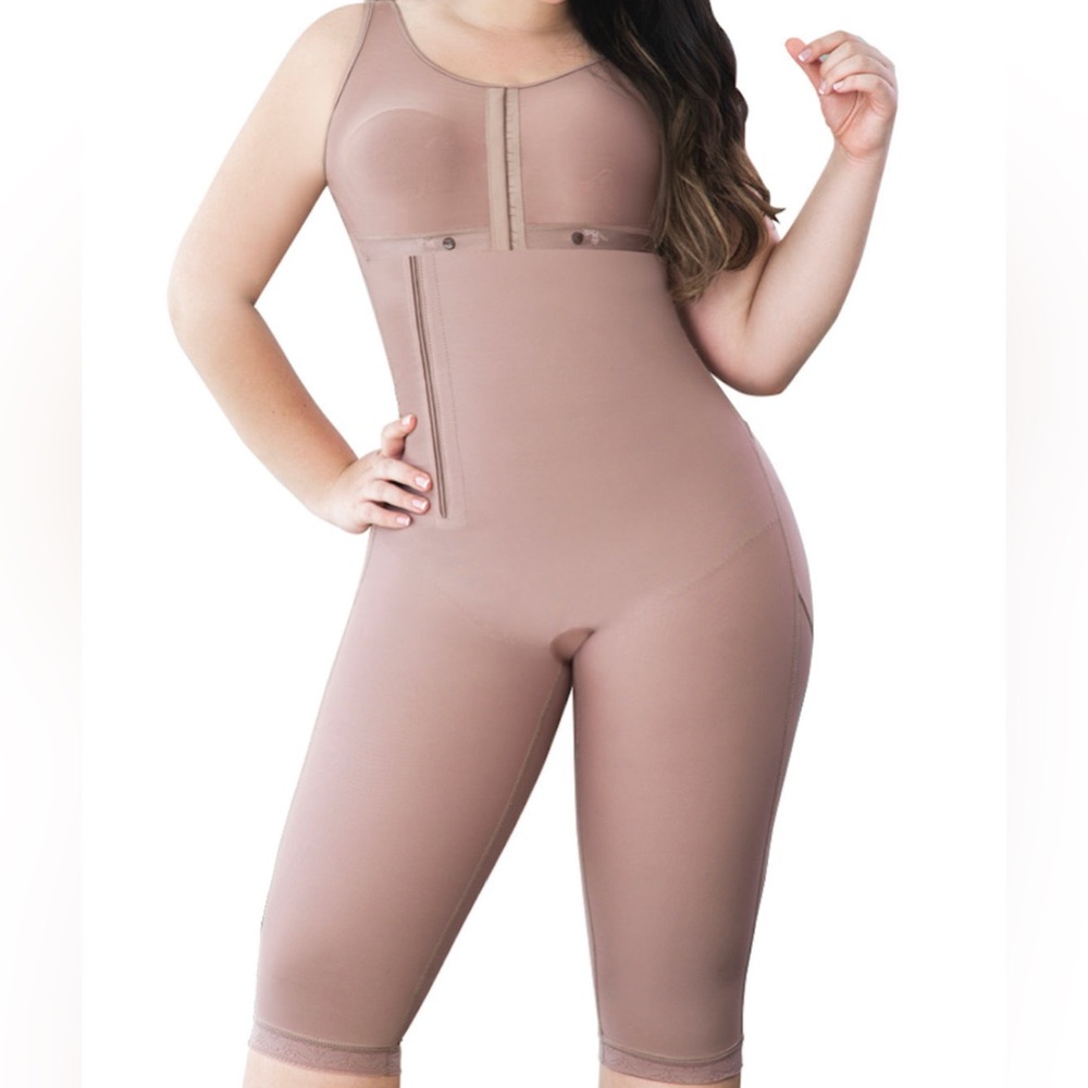 3017 Macadamia Fajas Melibelt Post Surgical/Post Partum Girdle 🚨 MAKE AN OFFER